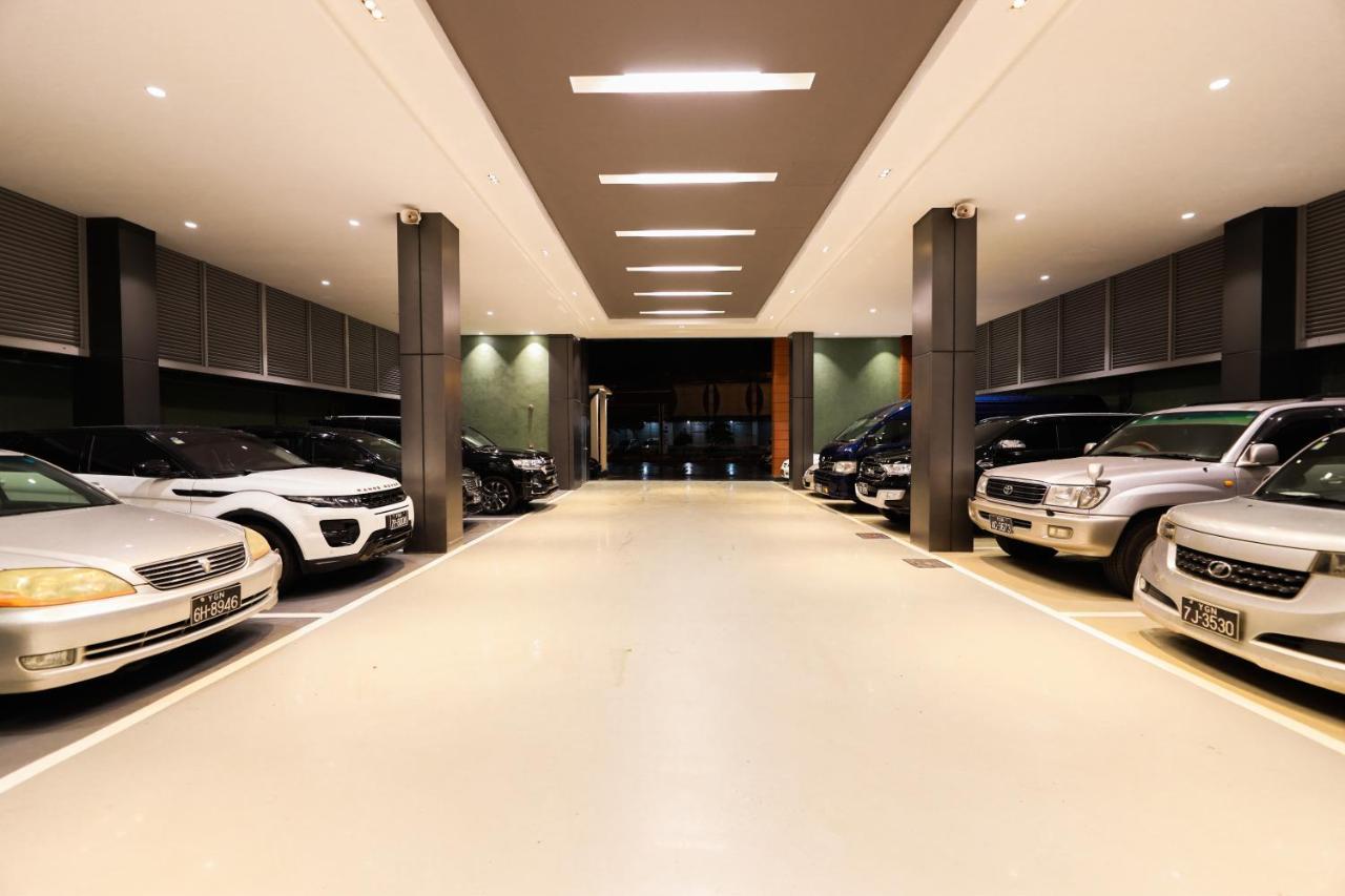 Hlaine Tet Hotel Rangun Zewnętrze zdjęcie
