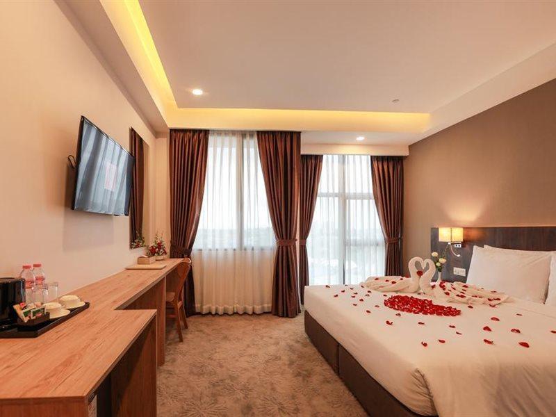 Hlaine Tet Hotel Rangun Zewnętrze zdjęcie